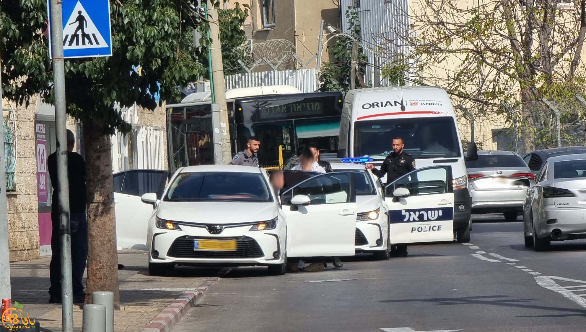   يافا: حملة واسعة لشرطة السير - اعتقال رجل وسيدة وتحرير مخالفات 